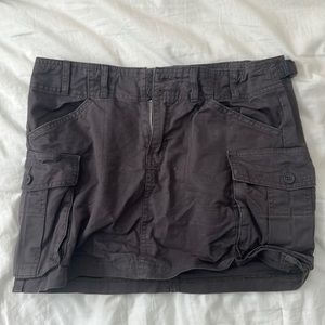 Brandy Melville cargo skirt